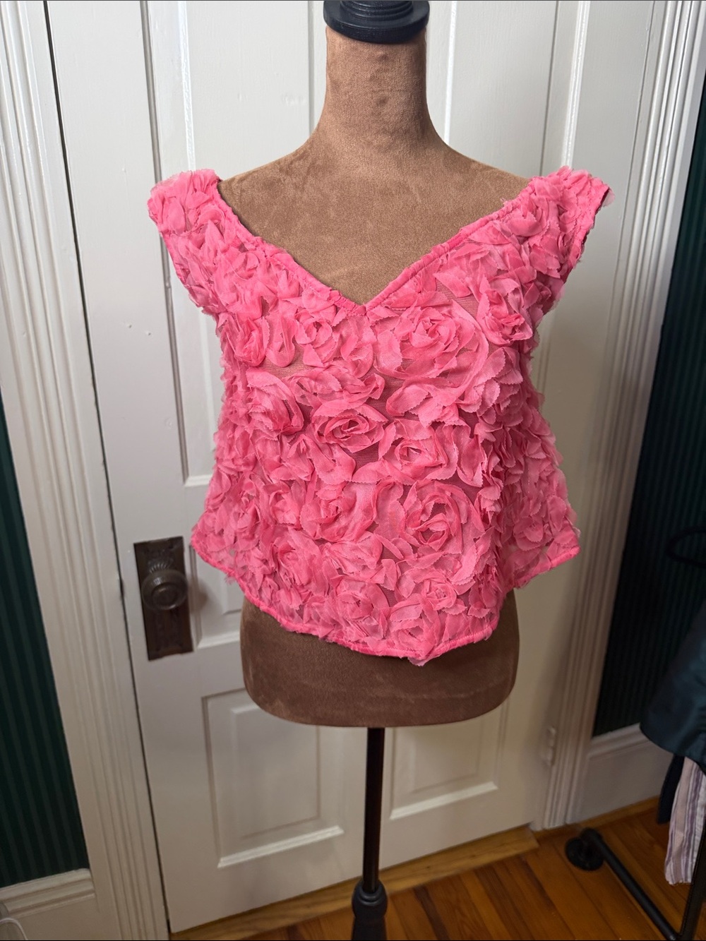 Maeve Anthropologie Coral Pink Rosette V-Neck Sleeveless Top